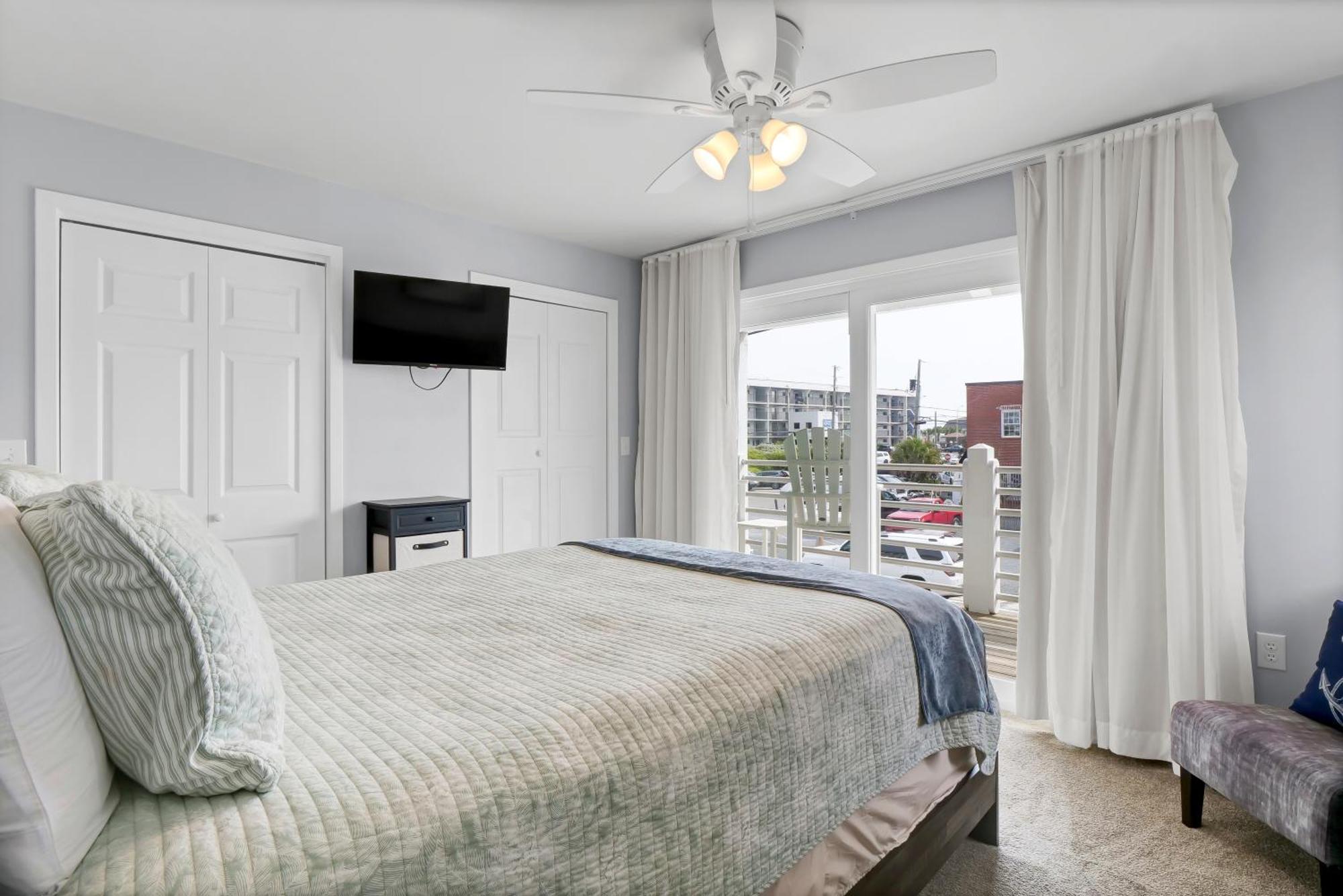 Sandpeddler Inn And Suites Wrightsville Beach Eksteriør billede